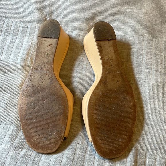 Everlane Wedge Sandals - Picture 5 of 9